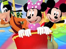 Mickey and Minnie's Universe game